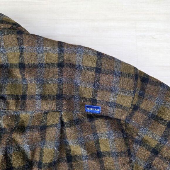 Pendleton Lodge Shirt Fitted Virgin Wool Button Flannel Brown Plaid Sz Medium - Picture 8 of 8